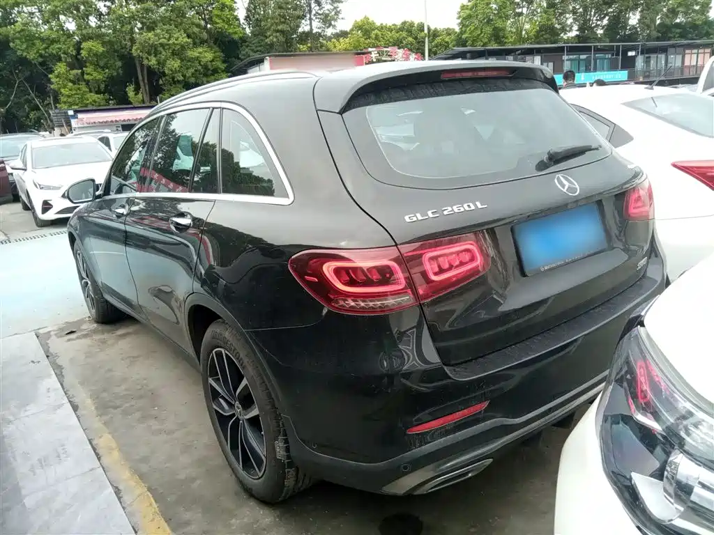 Mercedes-Benz GLC 2022 Facelift II GLC 260 L 4MATIC Luxury фото 23