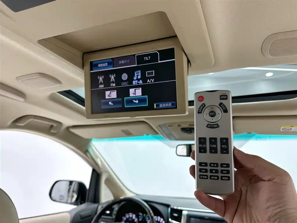 Toyota Alphard 2012 3.5L Luxury Edition фото 17