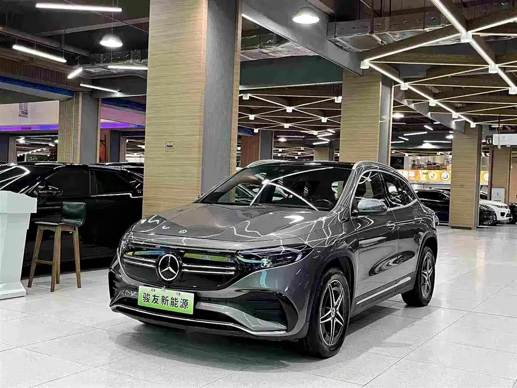 Mercedes-Benz EQA 2022 2022 EQA 300 4MATIC Launch Special Edition