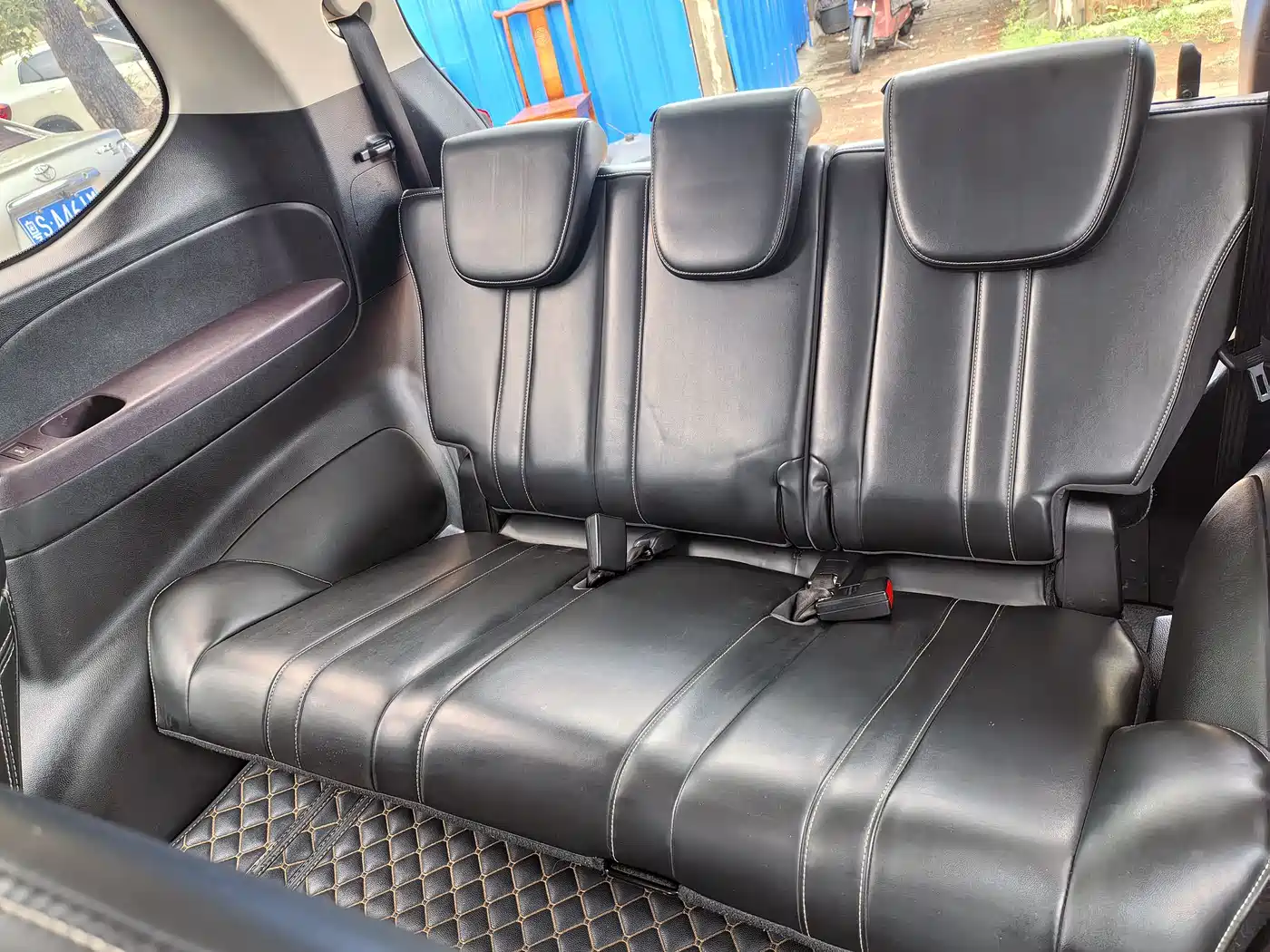 GAC Trumpchi Trumpchi M6 2021 270T DCT Luxury Edition (7-Seater) фото 13