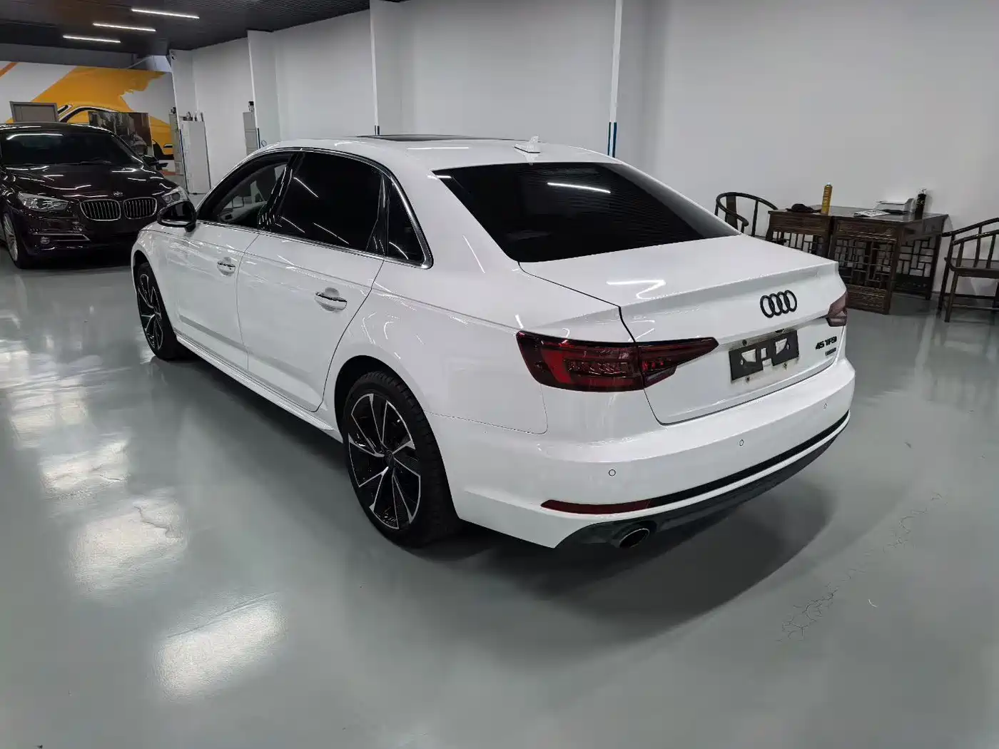 Audi A4L 2018 30th Anniversary 45 TFSI quattro Personality Sport фото 7