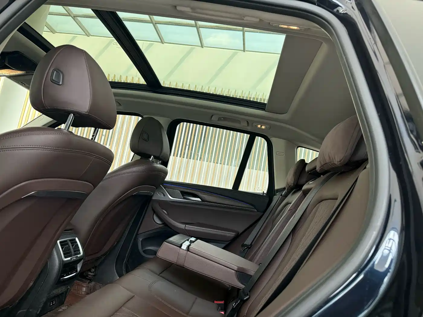 BMW X3 2022 Facelift xDrive30i Leading M Shadow Edition фото 9
