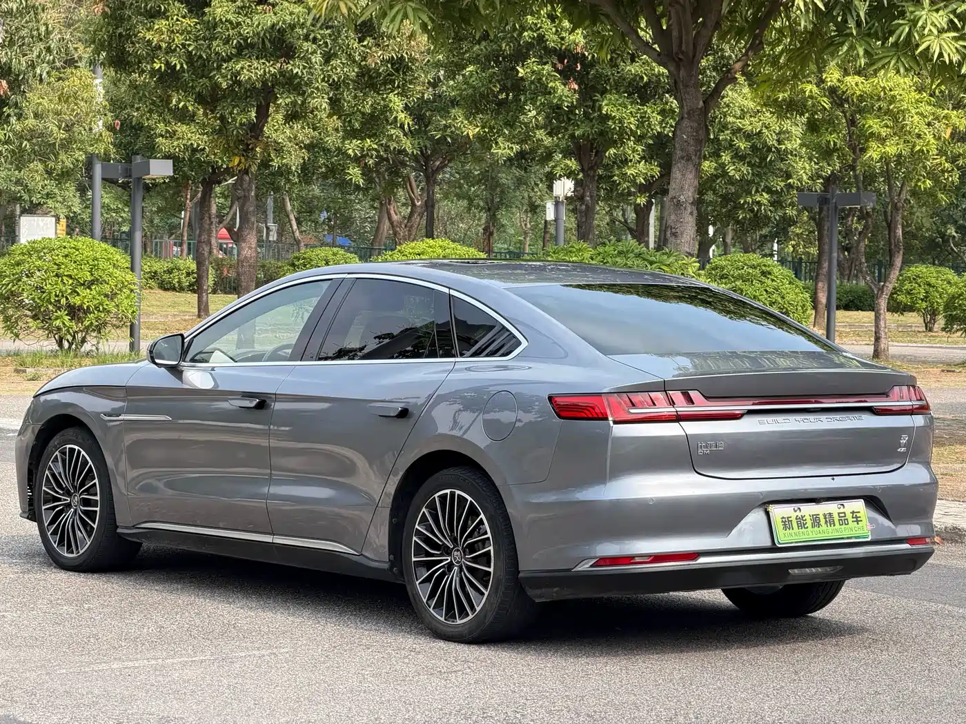 BYD HAN