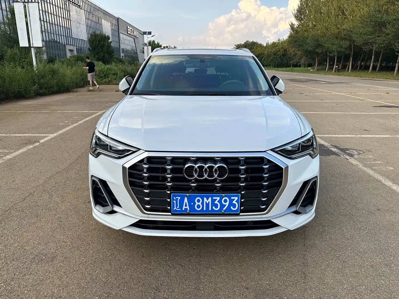 Фото 2 - Audi Q3