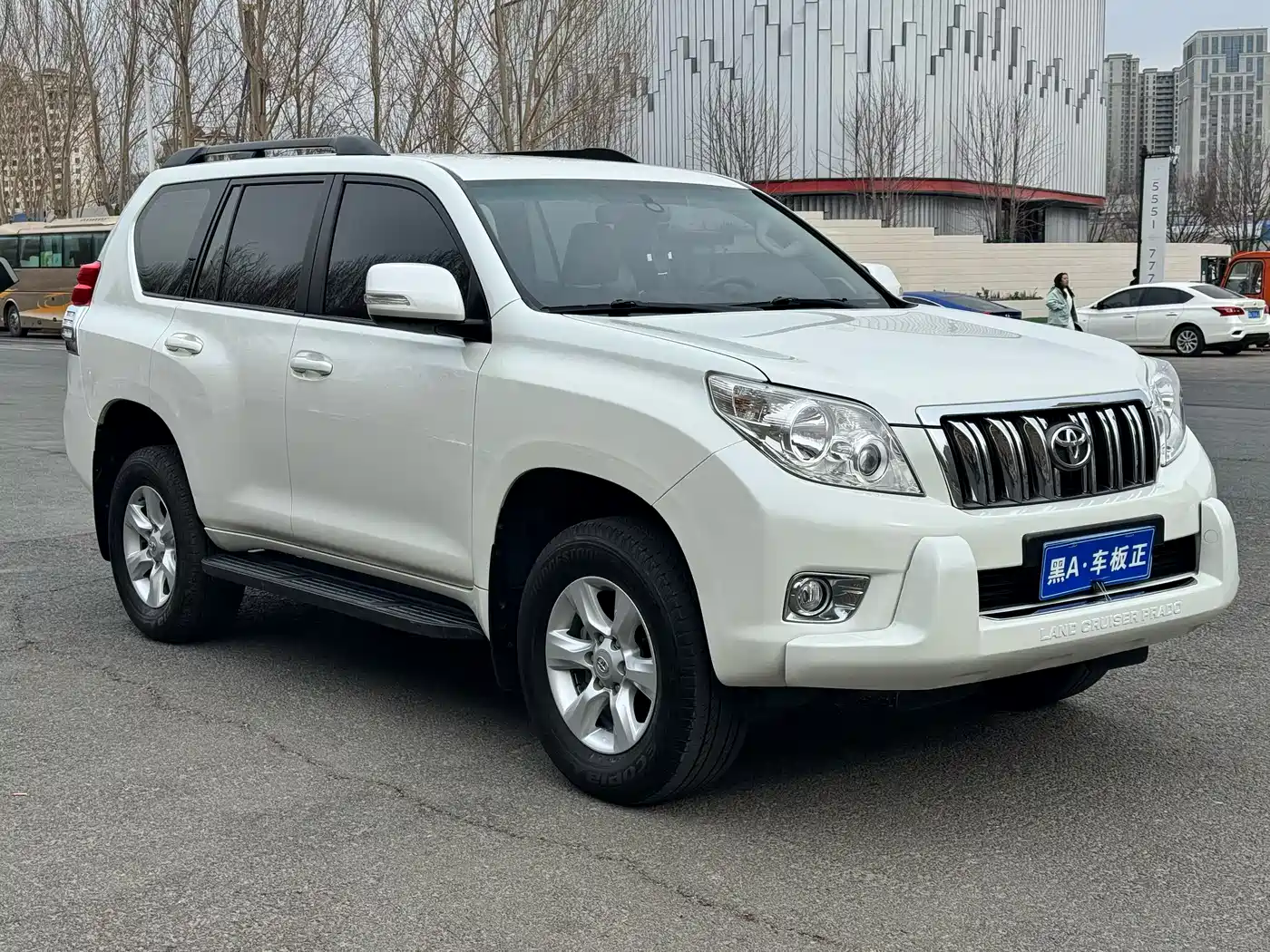 Toyota Prado (Import) 2010 2.7L Auto Luxury фото 2