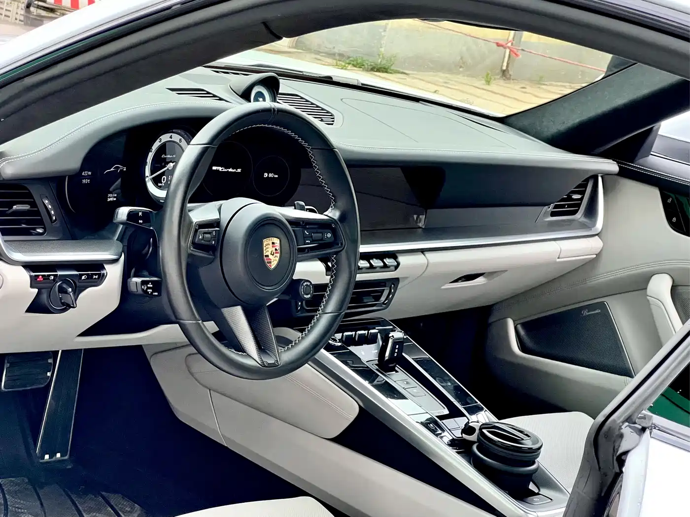 Porsche 911 2020 Turbo S 3.7T фото 13