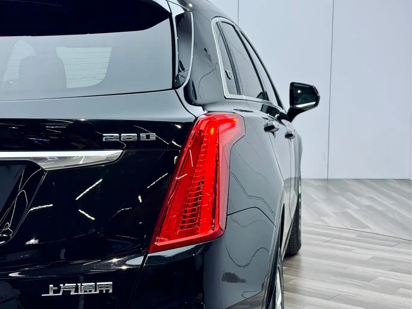 Cadillac XT5 2016 28T AWD Technology Model фото 29