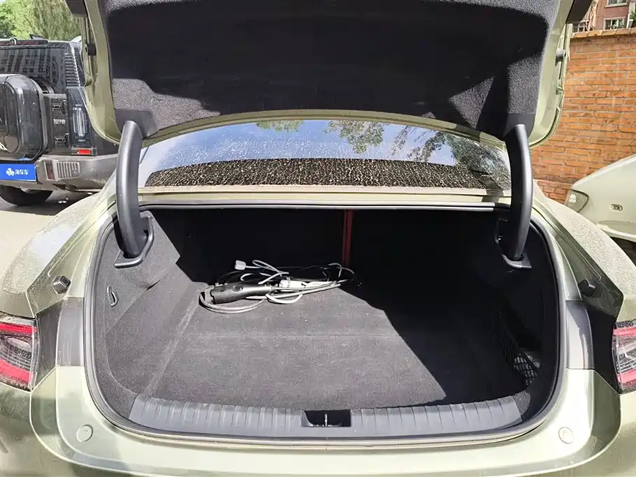 Xiaomi Auto Xiaomi SU7 2024 RWD Ultra Long Range Advanced Smart Driving Pro Edition фото 4