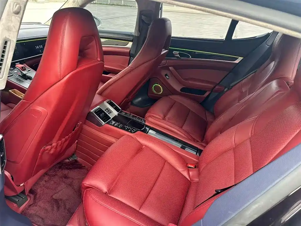 Porsche Panamera 2016 Panamera Executive Edition 3.0T фото 5