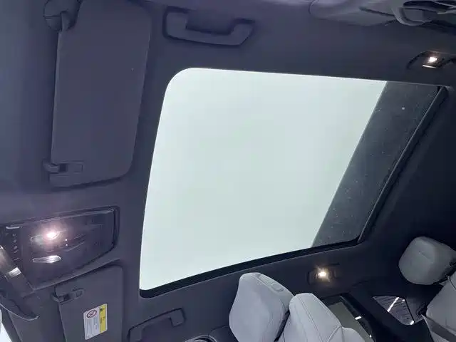 Cadillac IQ Ao Ge 2024 AWD Long Range Edition фото 15
