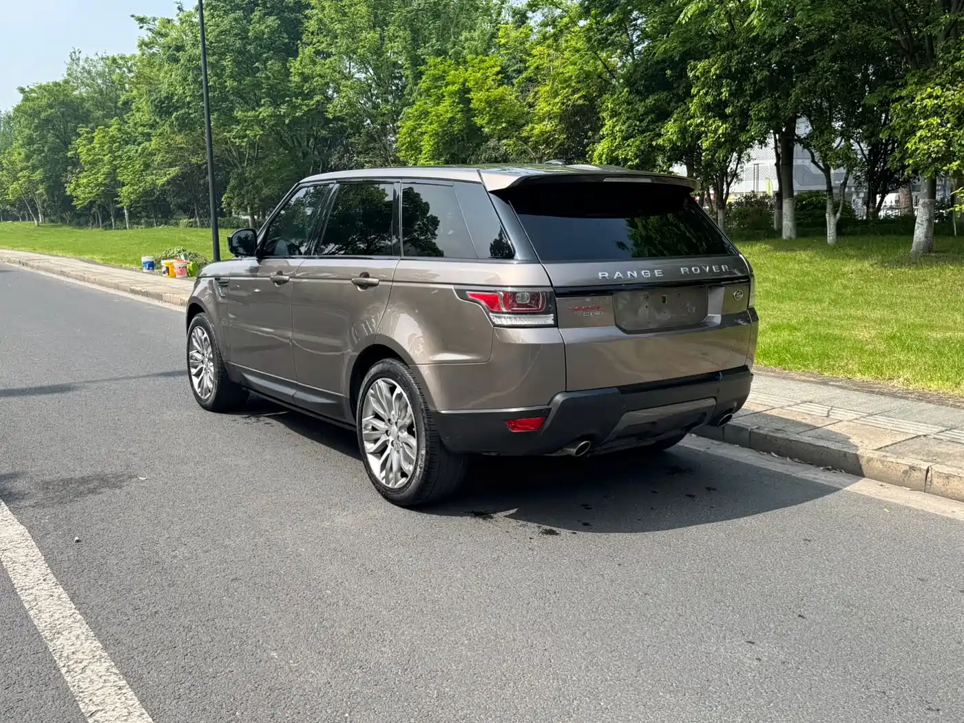 Land Rover Range Rover Sport 2017 3.0 SC V6 HSE DYNAMIC фото 3