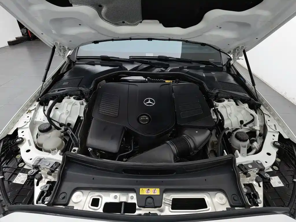 Фото 6 - Mercedes-Benz C-Class