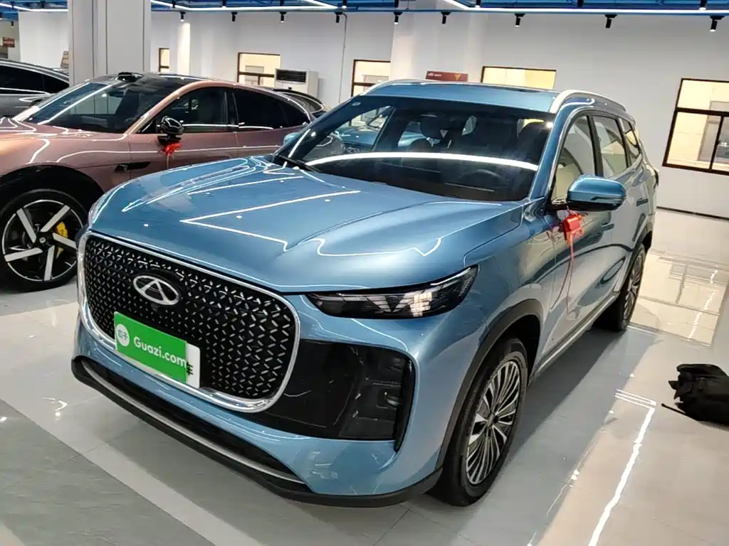 2025 Chery Tiggo 8 PLUS C-DM