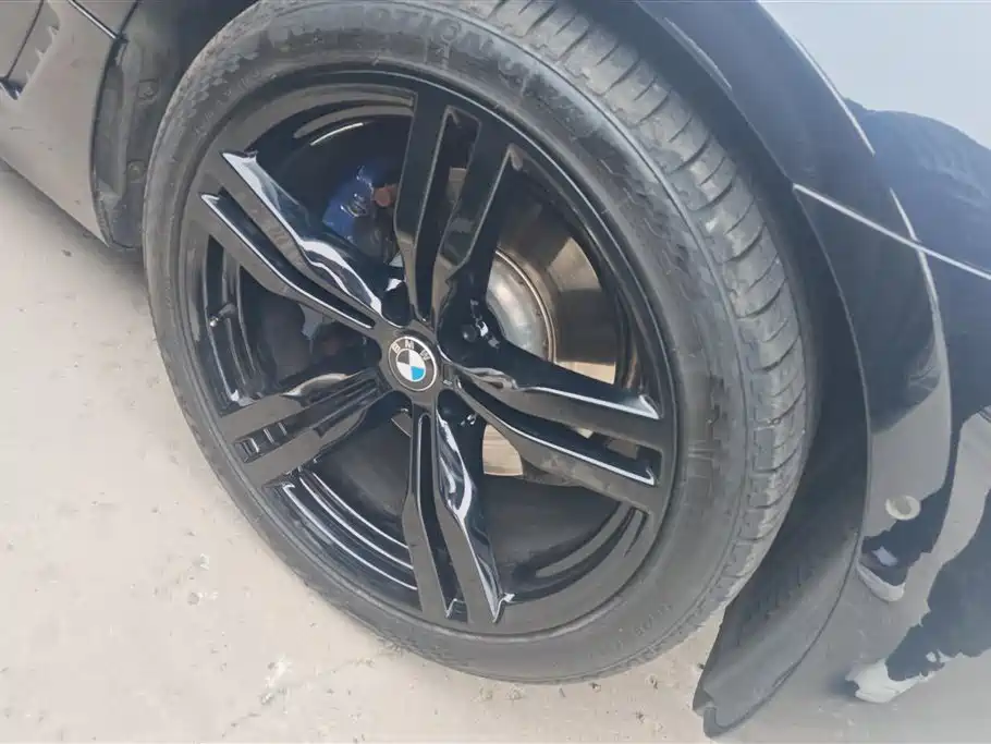 BMW 6 Series GT 2019 630i M Sport Grand Tourer Edition фото 6