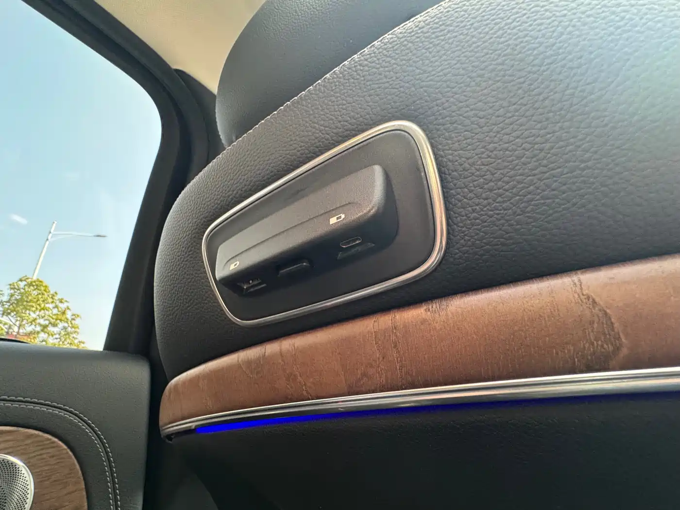 Mercedes-Benz E-Class 2019 Facelift E 300 L Luxury фото 16