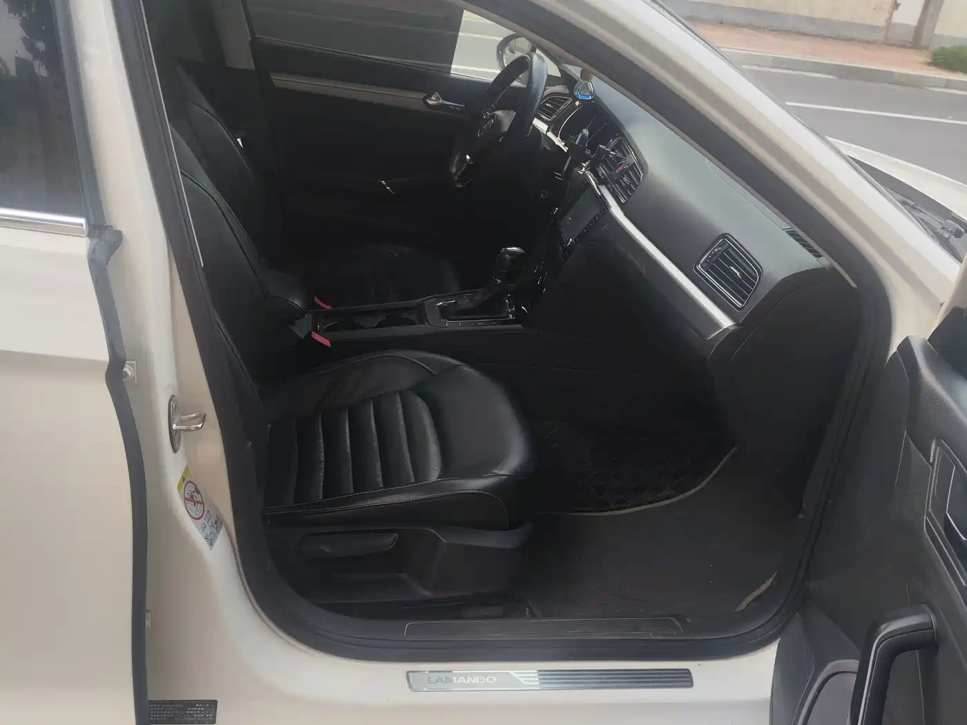 Volkswagen Lamando 2017 280TSI DSG Comfort Edition фото 10