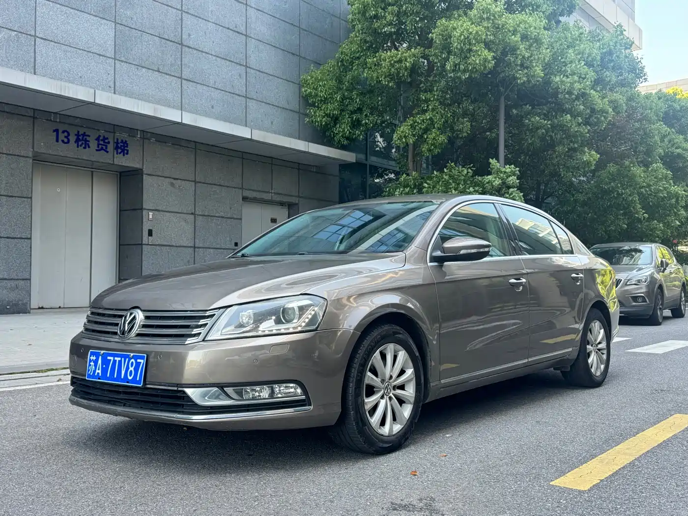 Volkswagen Magotan 2012 Facelift 1.8TSI Luxury