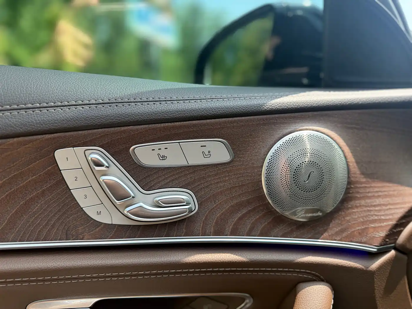 Mercedes-Benz E-Class 2022 E 300 L Luxury фото 17