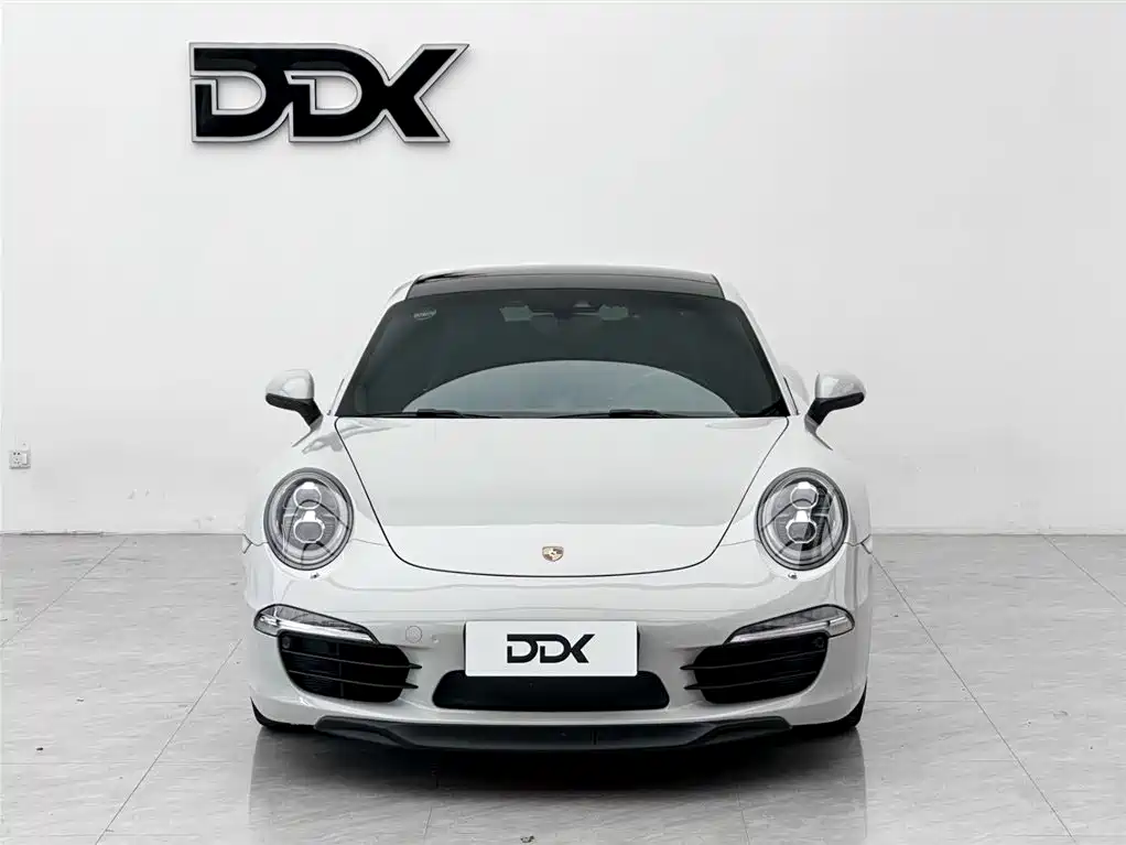Porsche 911 2015 Carrera 3.4L Style Edition фото 2