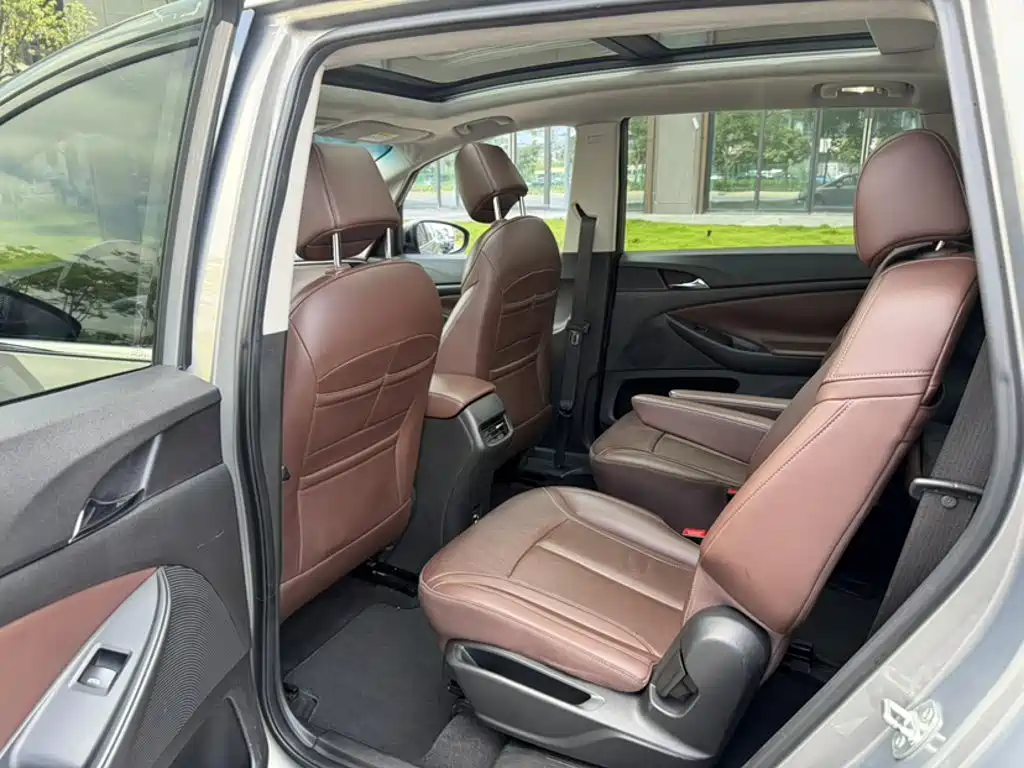 Buick GL6 2017 2018 18T 6-Seater Premium