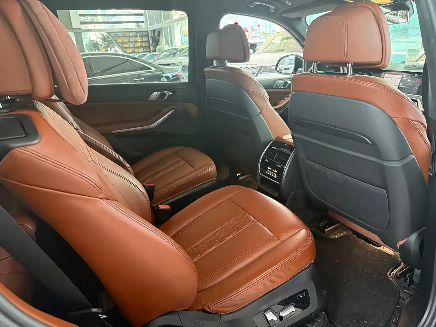 BMW X7 2021 xDrive40i Premium M Sport Package фото 13