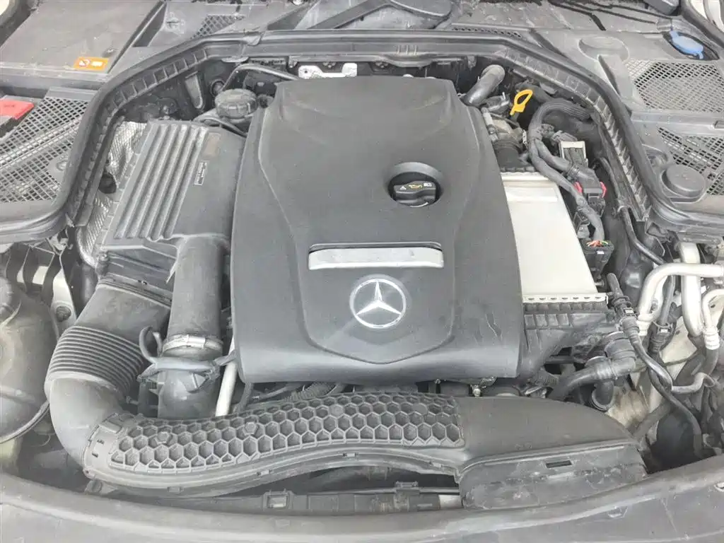 Mercedes-Benz C-Class 2015 C 260 L Sport фото 17