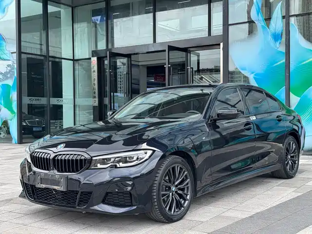 BMW 3 Series 2022 325Li M Sport Shadow Edition — фото 1