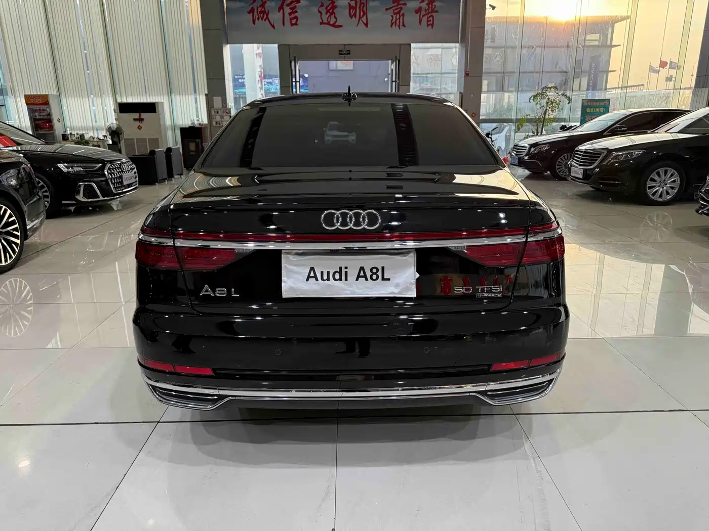 AUDI A8