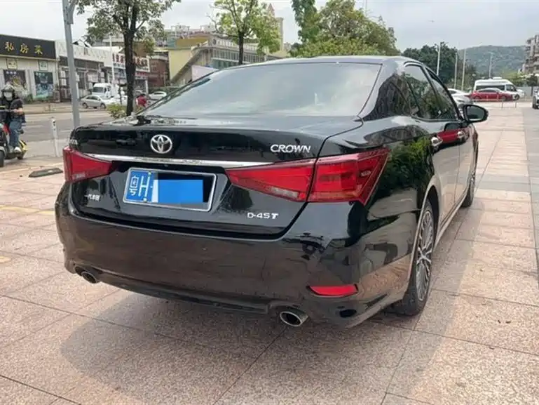 Toyota Crown 2018 2.0T Sport Edition фото 4