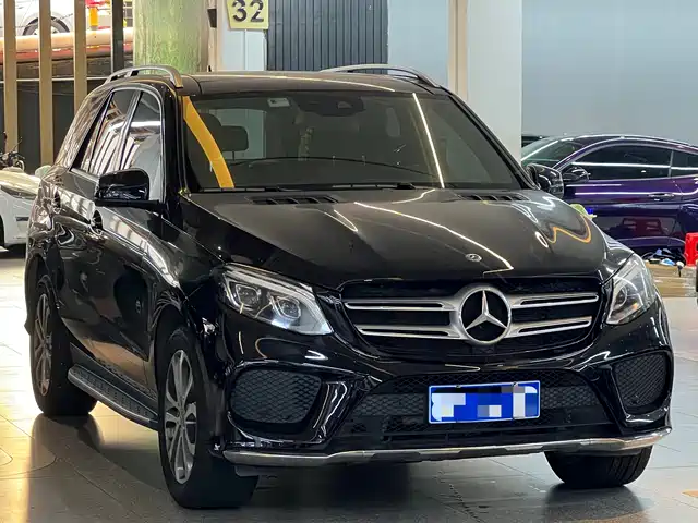 Mercedes-Benz GLE 2017 GLE 320 4MATIC Luxury — фото 3