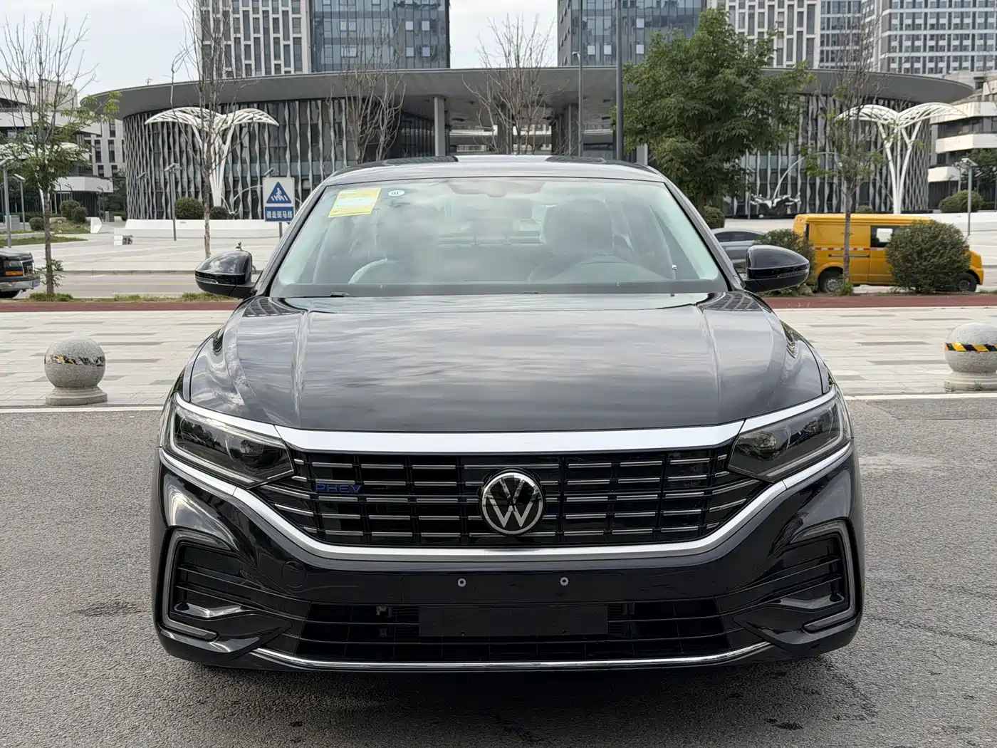 VOLKSWAGEN PASSAT NEW ENERGY