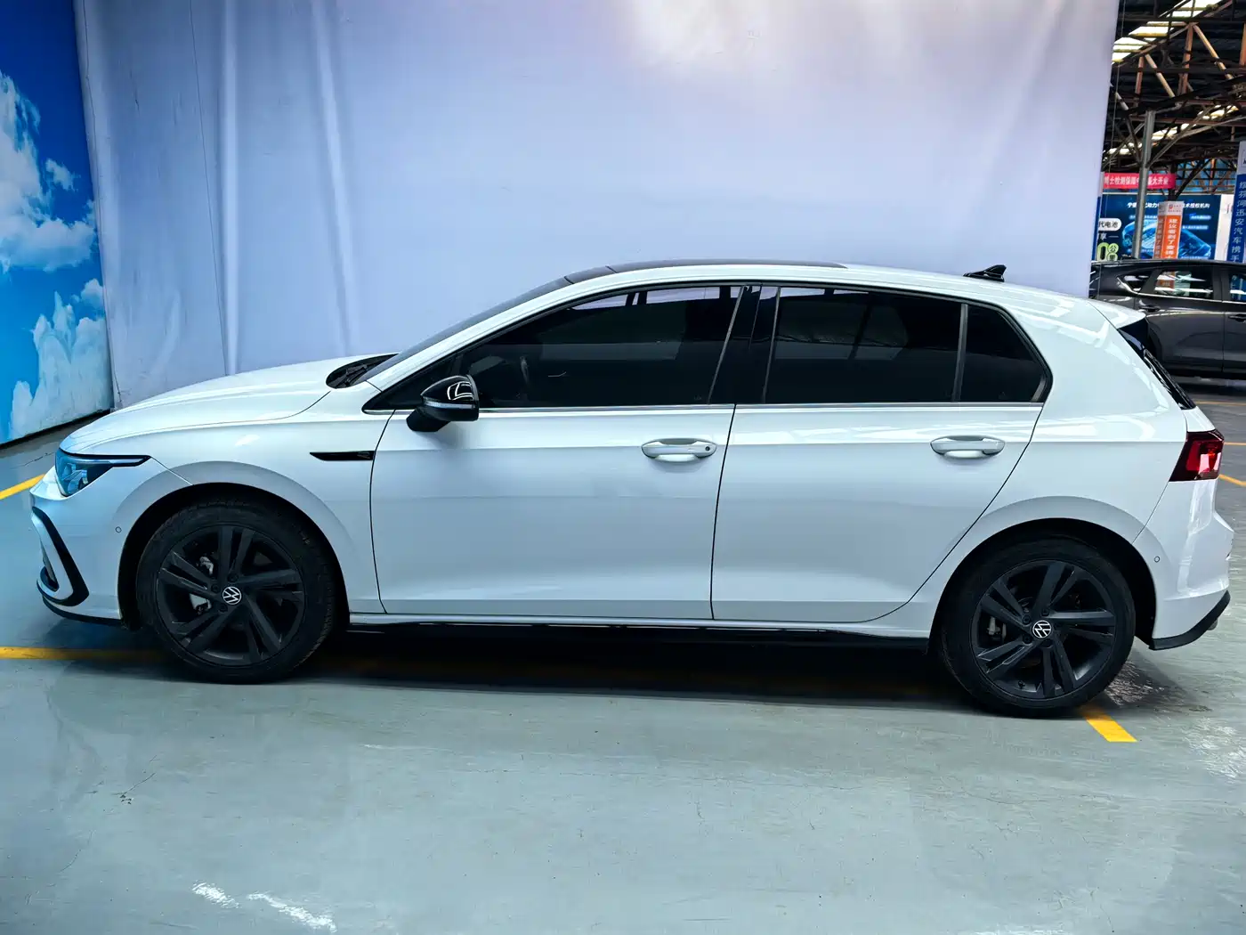 Volkswagen Golf 2021 280TSI DSG R-Line фото 9