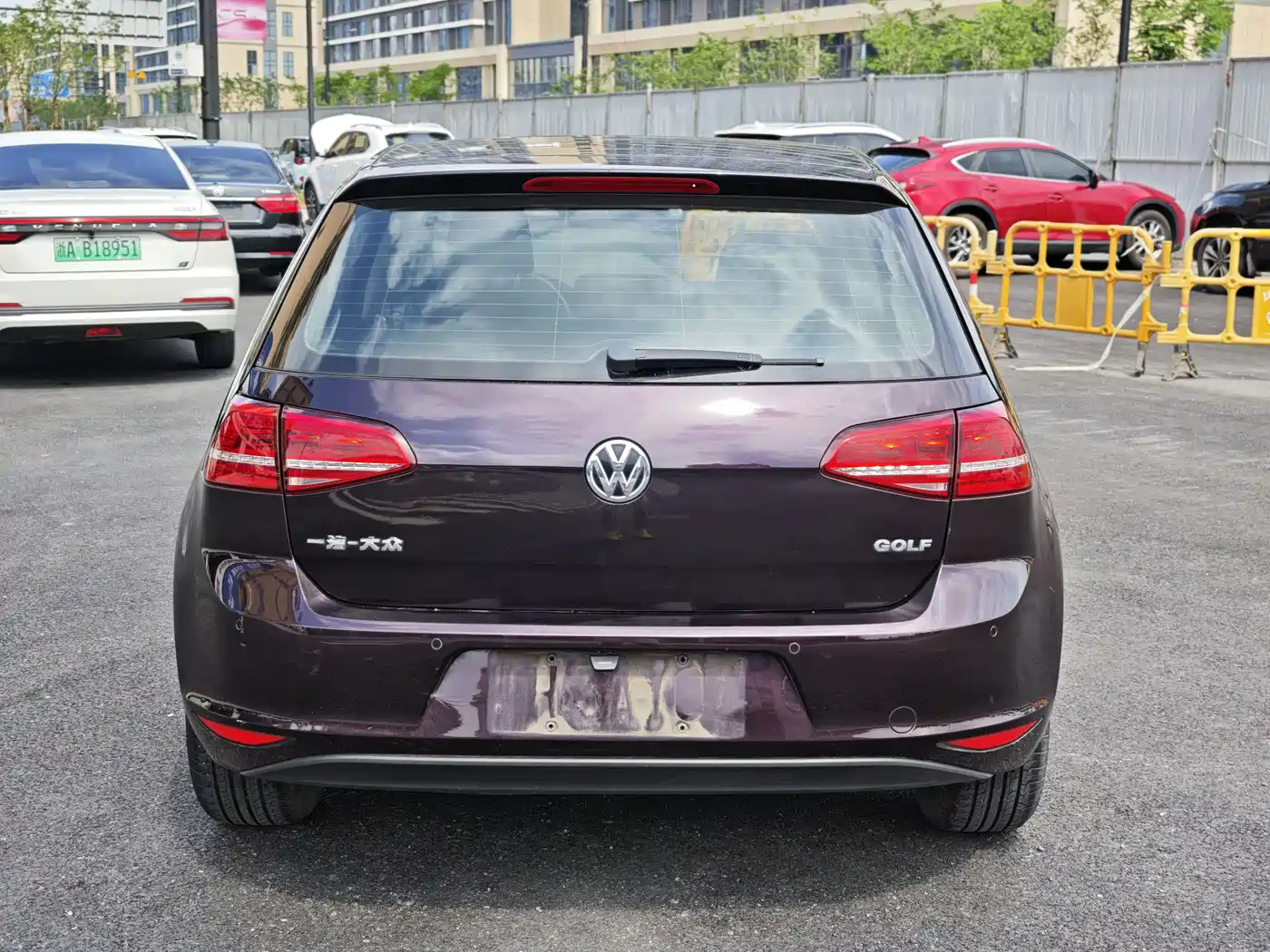 Volkswagen Golf 2016 1.6L Automatic Comfort фото 5