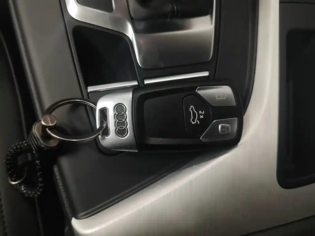 AUDI A5 (IMPORT)