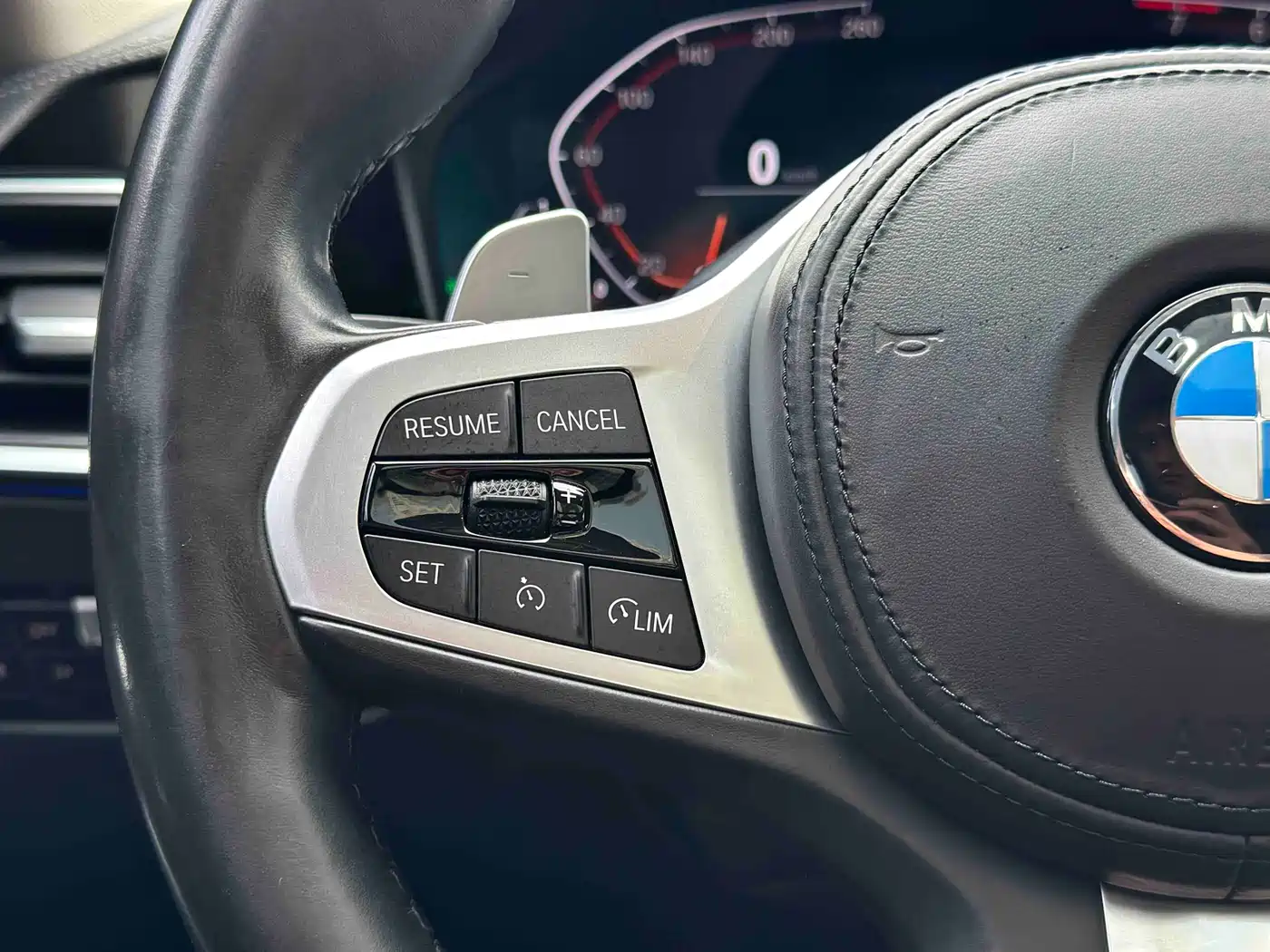 BMW 3 Series 2021 Facelift 325Li M Sport Shadow Edition фото 10