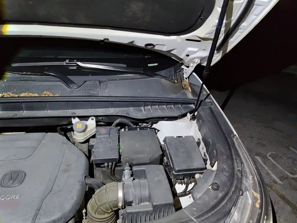 Changan CS95 2017 2017 2.0T FWD Zhitu Edition