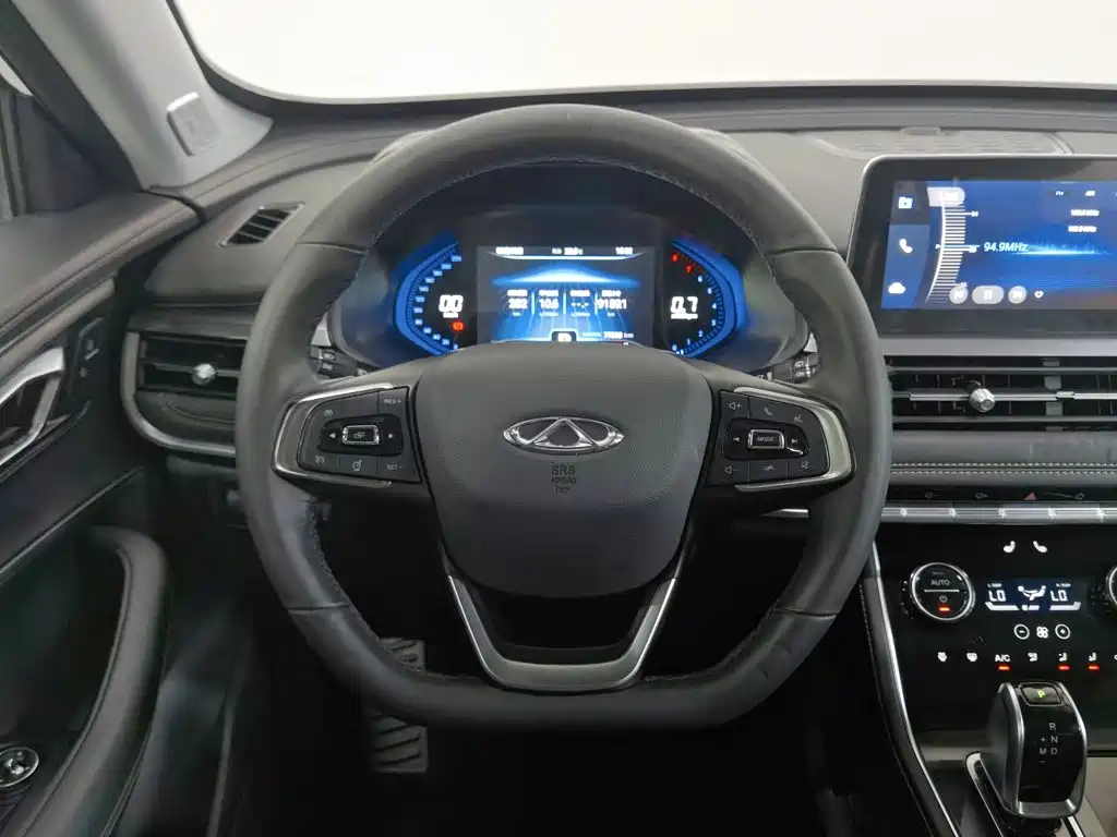 Photo 11 - Chery Tiggo 8