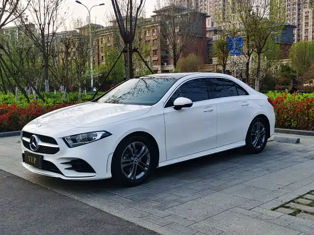 MERCEDES-BENZ A CLASS