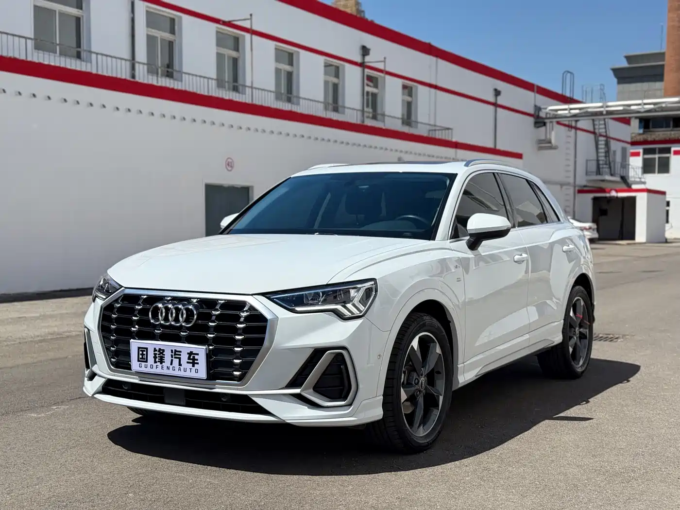 Audi Q3 2023 35 TFSI Fashion Dynamic Model (1.5T)