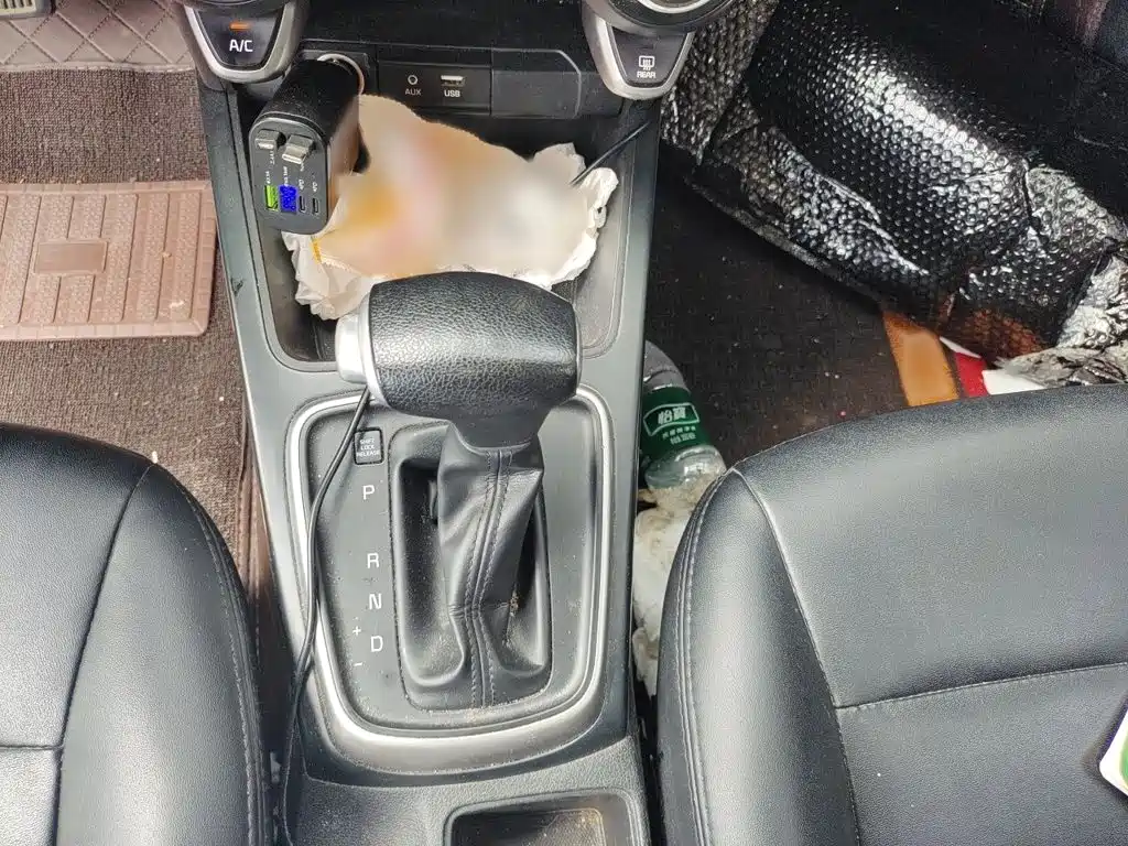 Kia K2 2017 2017 Sedan 1.4L AT GLS