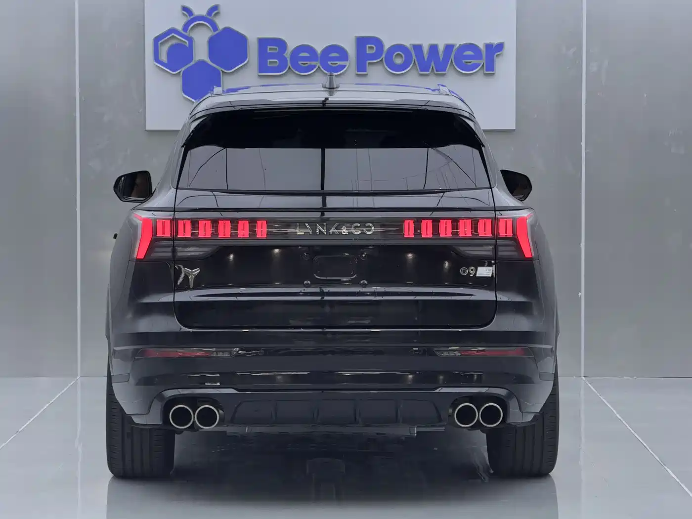Lynk & Co 09 EM-P 2021 2.0T PHEV Halo 6-seater фото 7