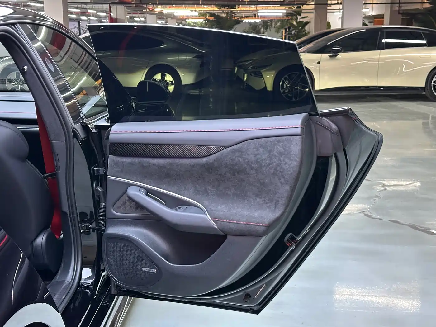 XIAOMI CAR XIAOMI SU7 ULTRA