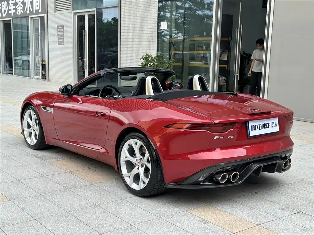 Jaguar F-TYPE 2021 P300 Rear-Wheel Drive Convertible фото 16