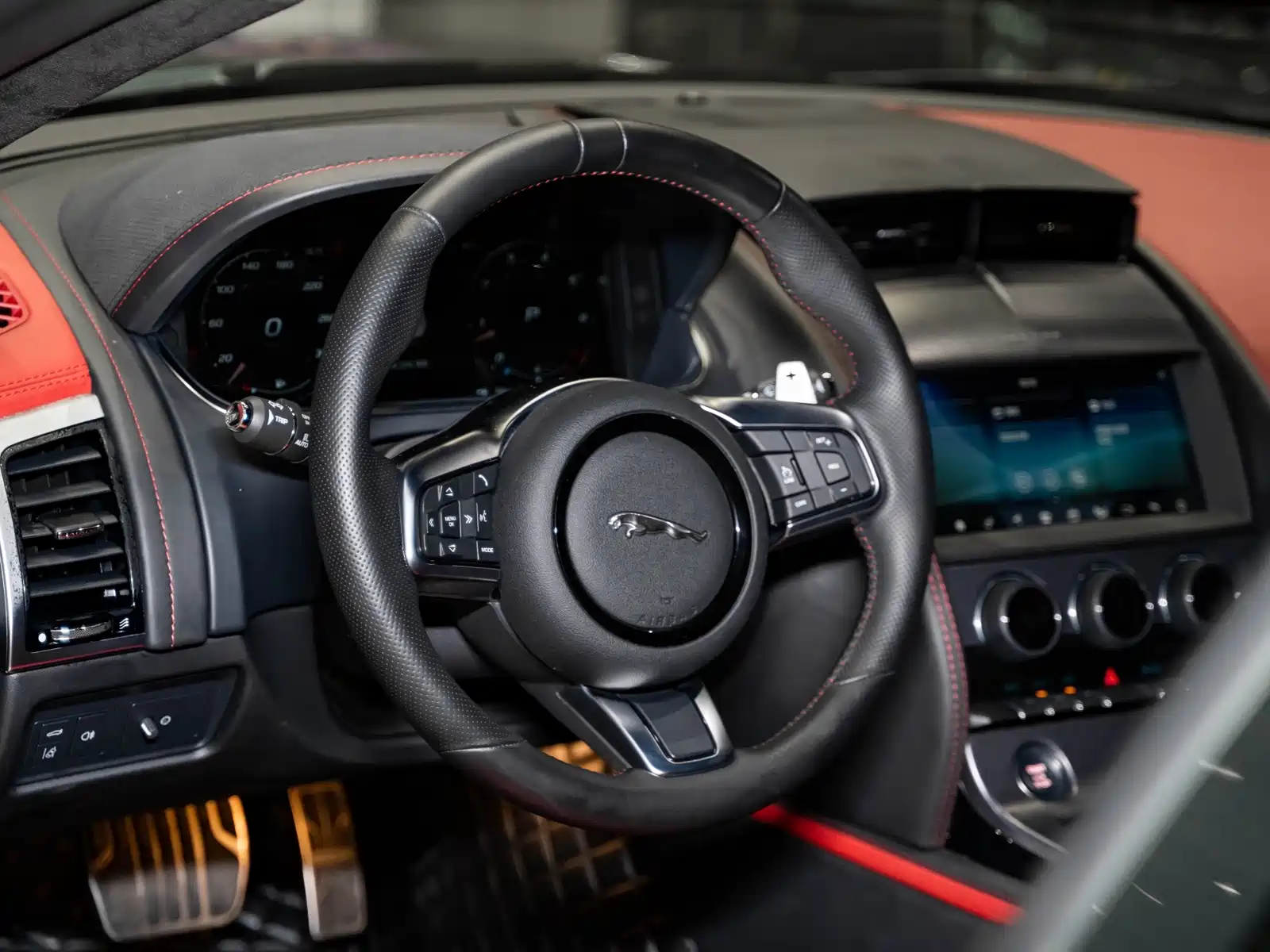 Фото 14 - Jaguar F-TYPE