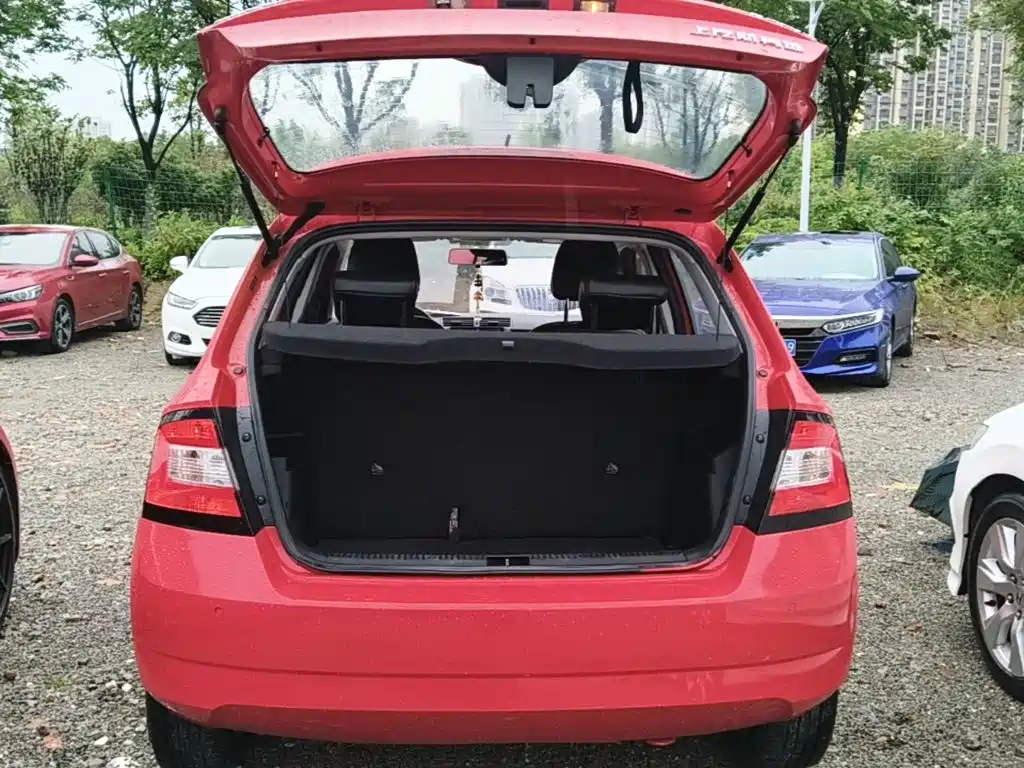 صورة 19 - Škoda Fabia