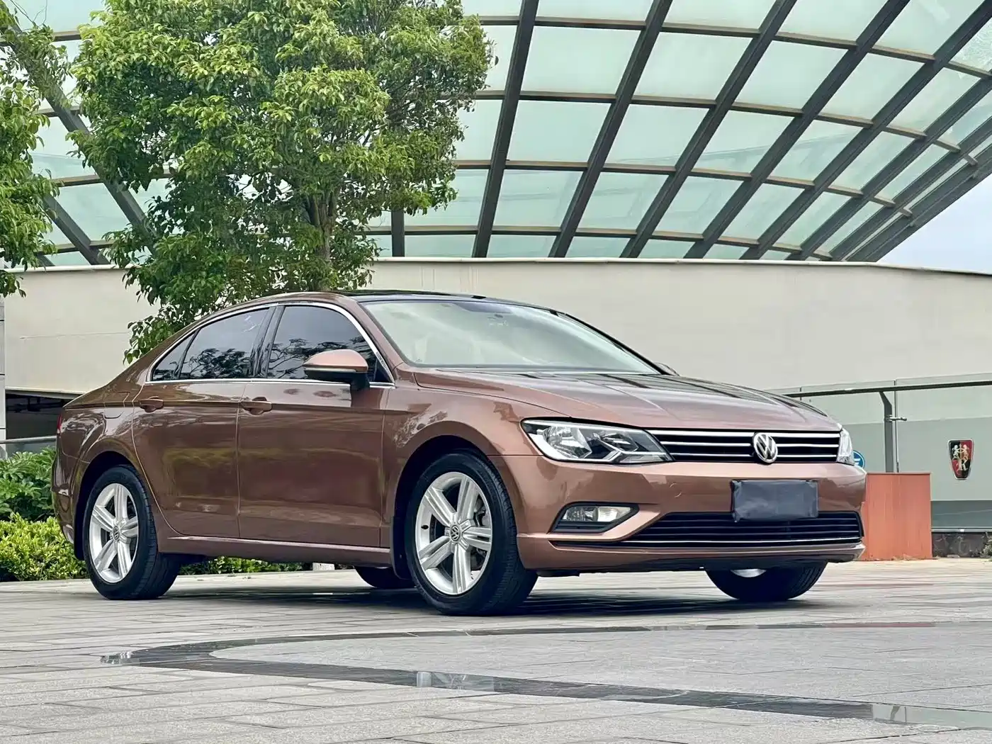 Volkswagen Lamando 2017 280TSI DSG Comfort Edition фото 3