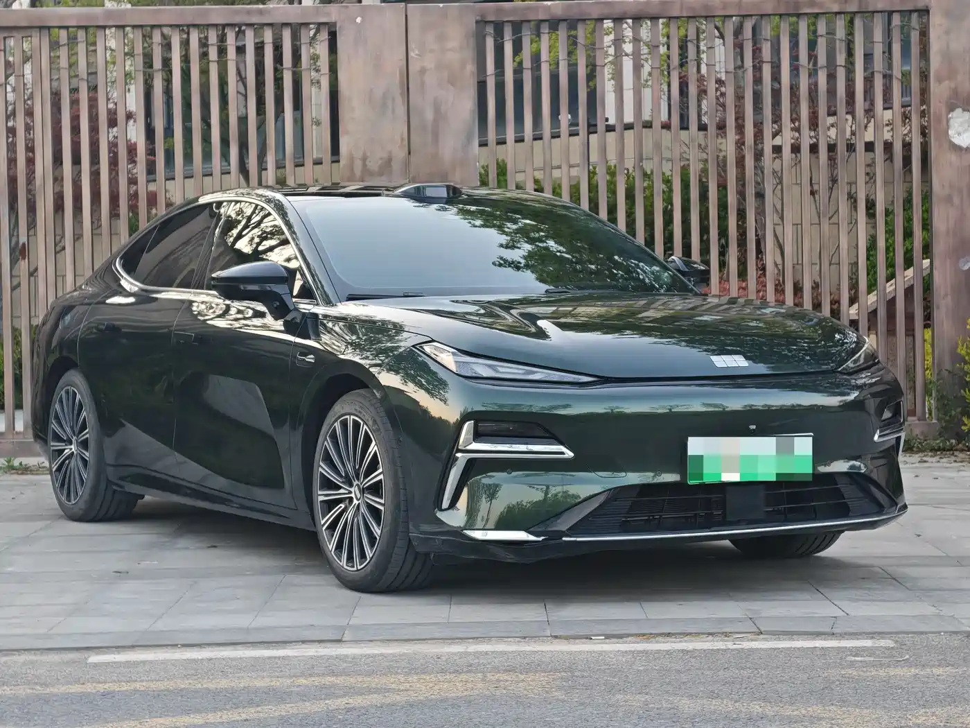 GEELY GALAXY GALAXY SPARKLE 8