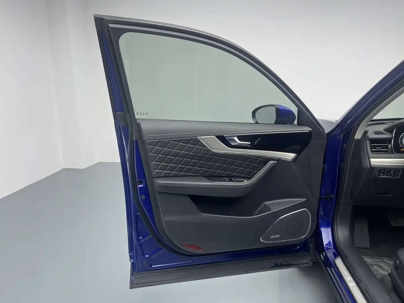 Hongqi HS5 2019 2.0T Smart Connect Enjoy Edition фото 23
