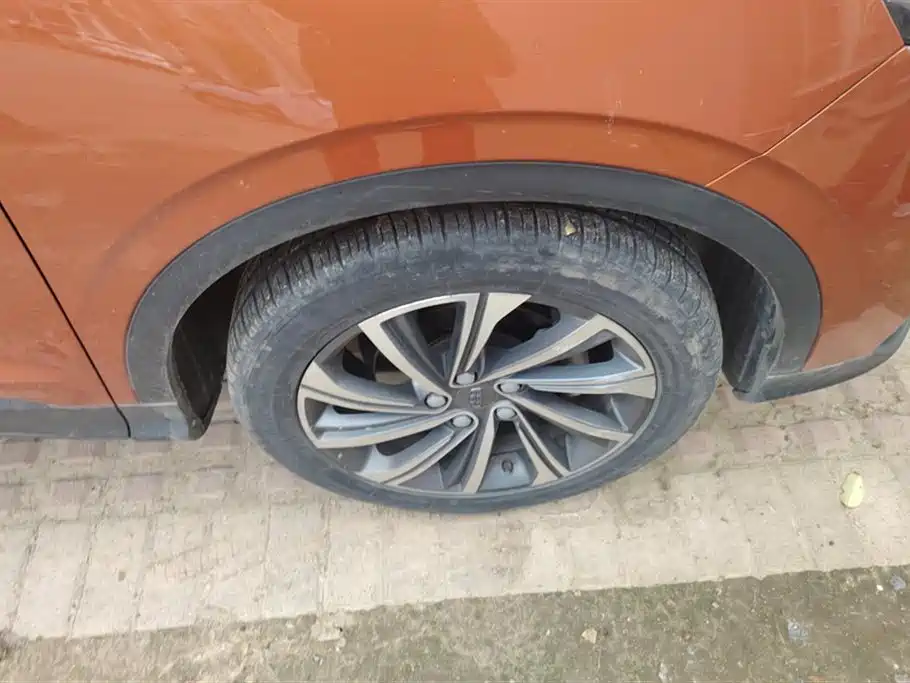 GEELY AUTOMOBILE BINYUE