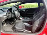 Photo 13 - Lamborghini Huracán